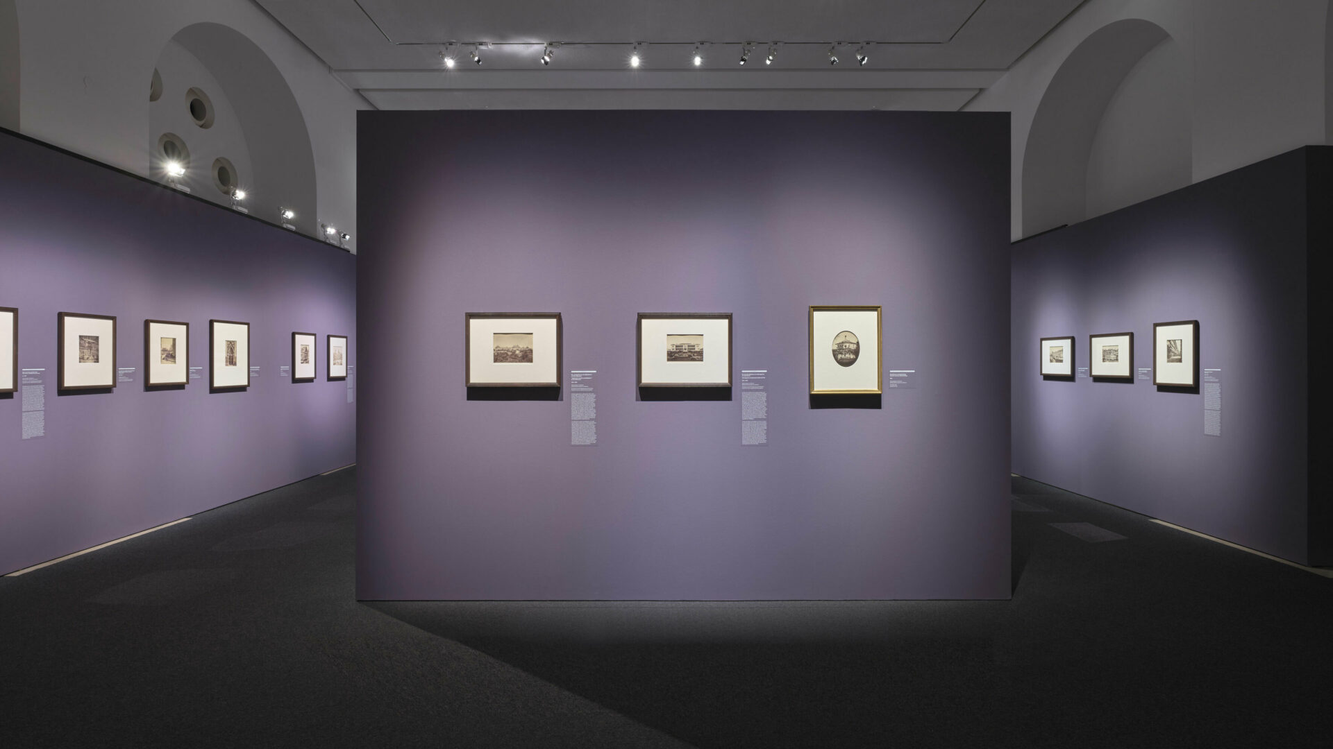 St presse ausstellungsansichten frankfurt forever 8
