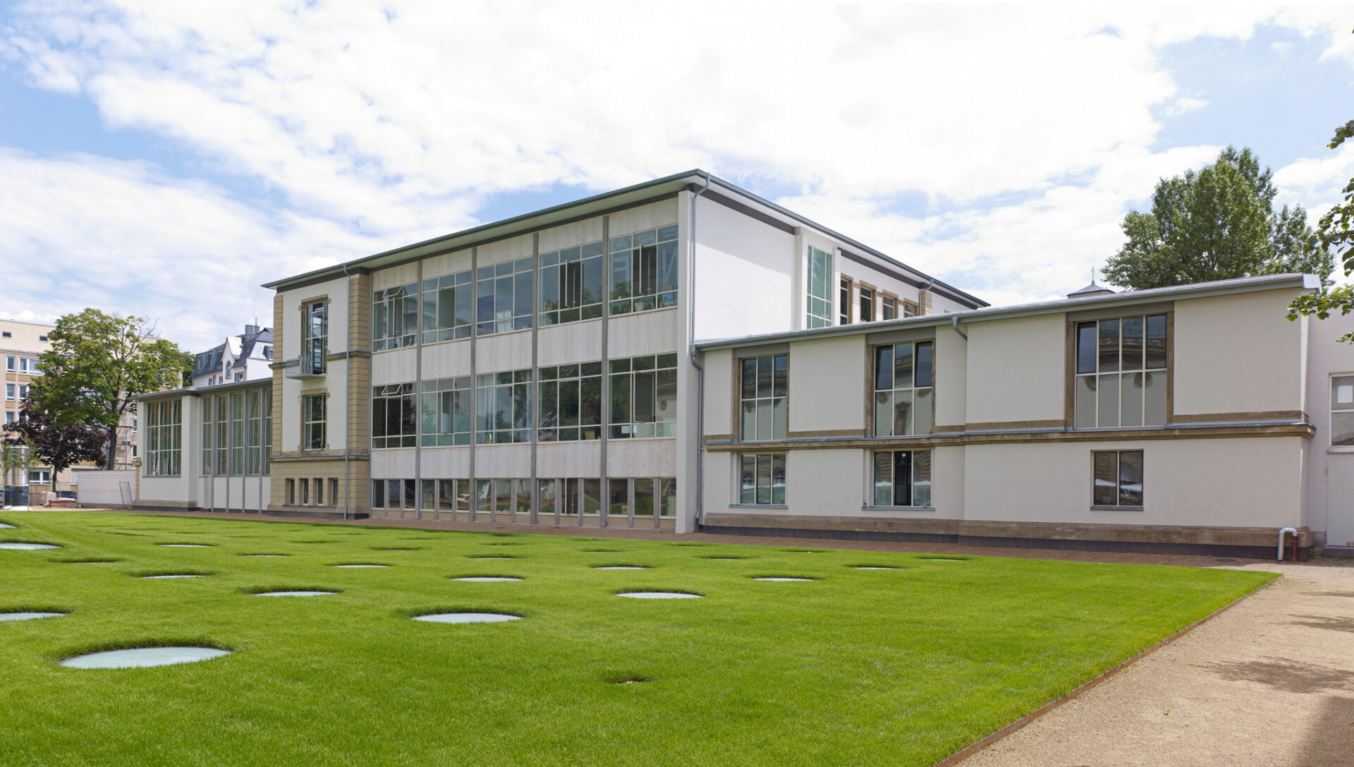Blick auf die Staedelschule Foto Joerg Hempel web