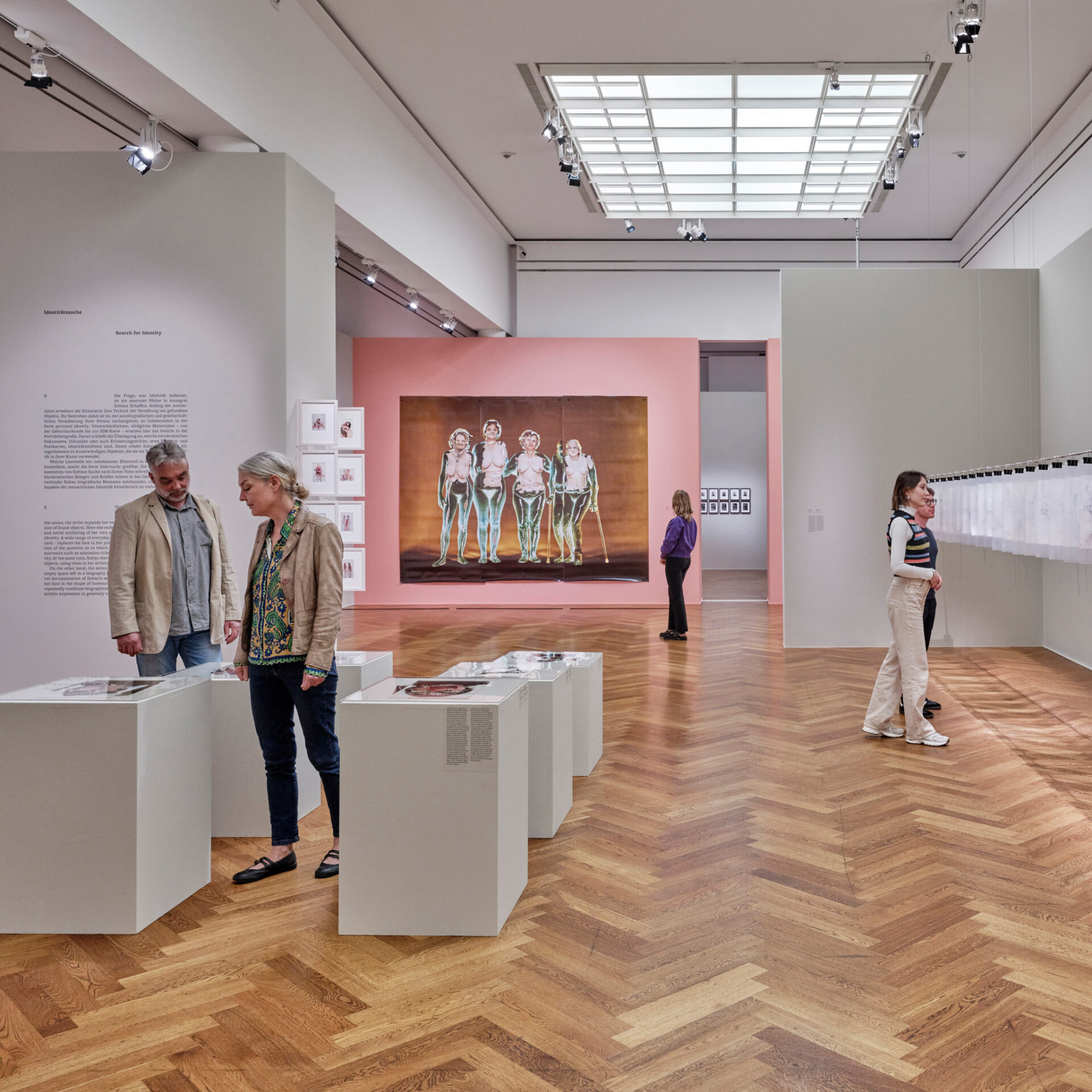 St presse ausstellungsansicht annegret soltau 12 quadrat