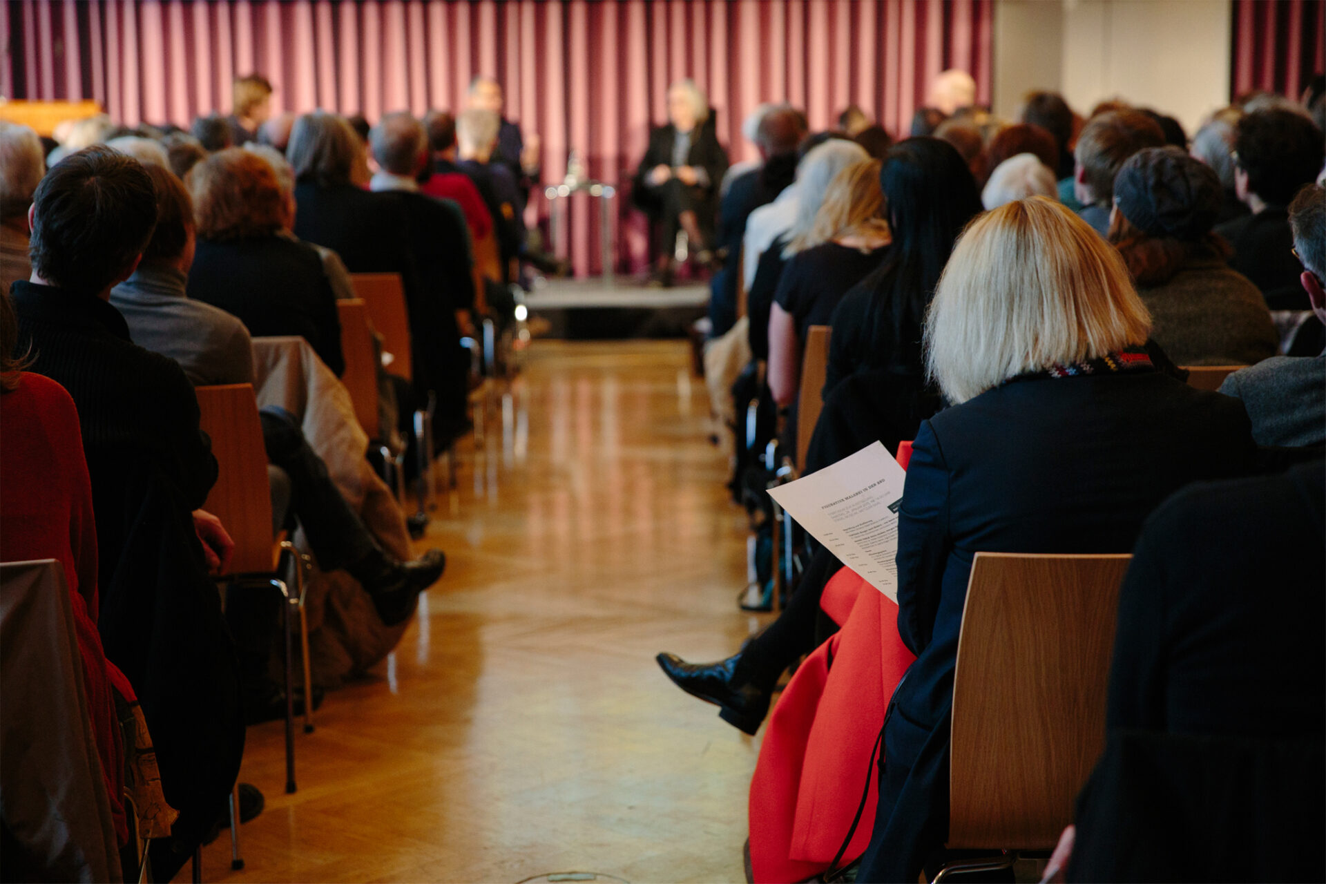 2023_Standpunkte_Diskussionsrunde_MetzlerSaal